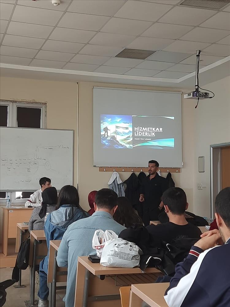 Sağlık Bilimleri Fakültesi Hemşirelik Bölümünden Pecha Kucha etkinliği 