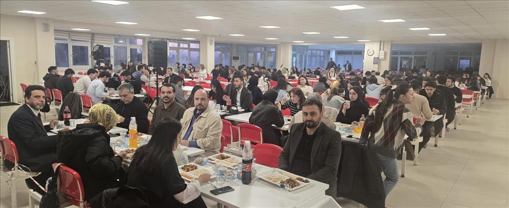 Sağlık Bilimleri Fakültesi Geleneksel İftar Yemeği Gerçekleştirildi.