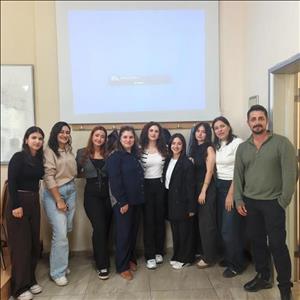 Hemşirelikte Yönetim Dersinde Aktif Öğrenme: Öğrenciler Liderliği Sundu, Çatışmaları Tartıştı